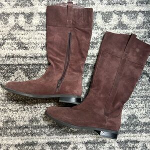 Vionic Brown Suede Women's Boots